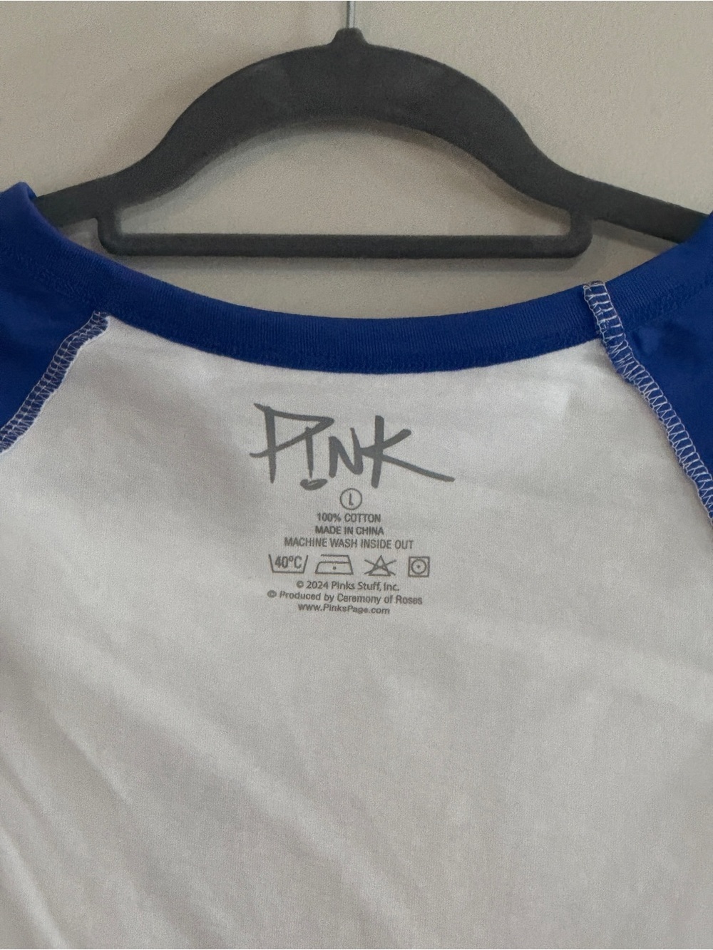 !NK Official 2024 BubbleGum Graphic Raglan CropTee Blue/White Sz L(Fits like Sm) - Picture 4 of 4